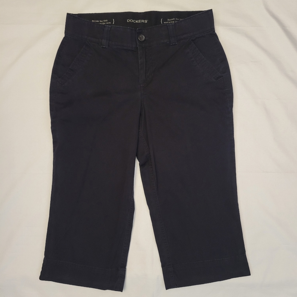 Black Dockers Capri Size 4